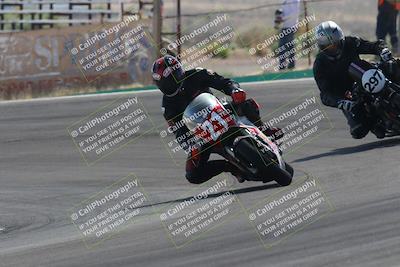 media/Apr-20-2025-AHRMA (Sun) [[393a79c373]]/Race/Group 12/Turn 4b/